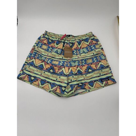 Patagonia Other - Patagonia Men’s 5” Baggies Shorts High Hopes Geo Salamander Green NWT Large